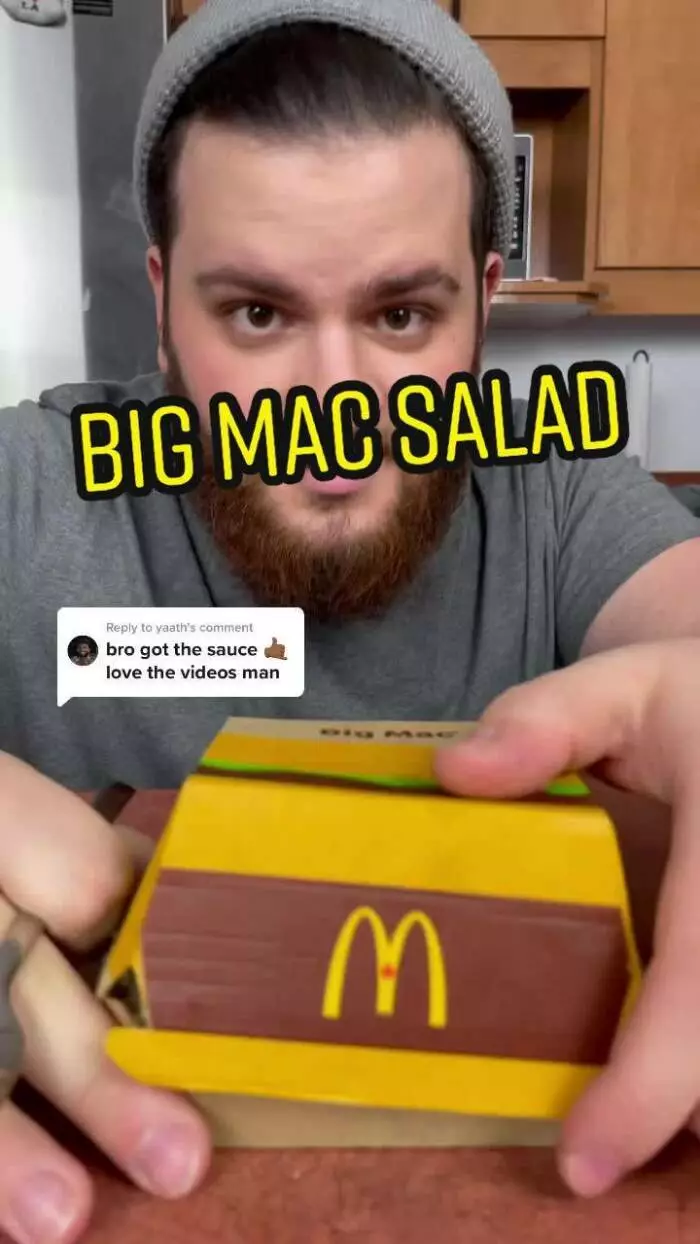 Big Mac Salade door IamNotaChef - Keto Recept